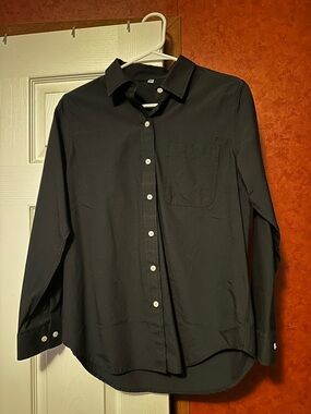 Women's Black Button-Down Shirt with Chest Pocket